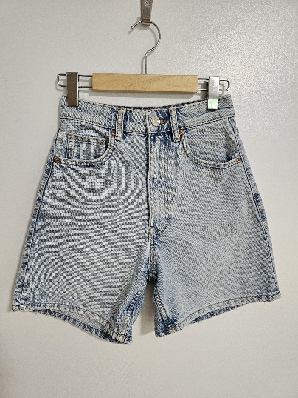 Zara Denim Jean Shorts Womens Size 8 Light Wash